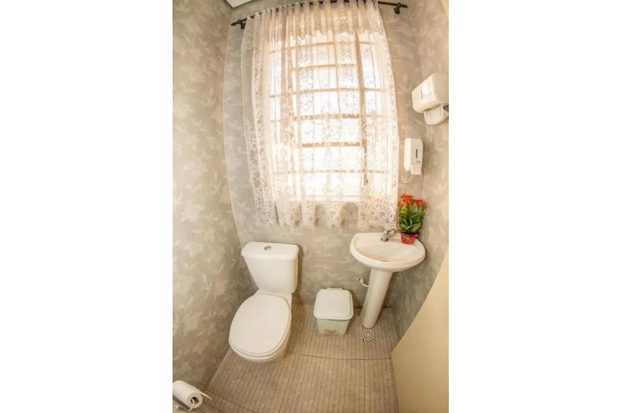 Quarto 45 Liberdade By Oba 상파울루 0*,  브라질